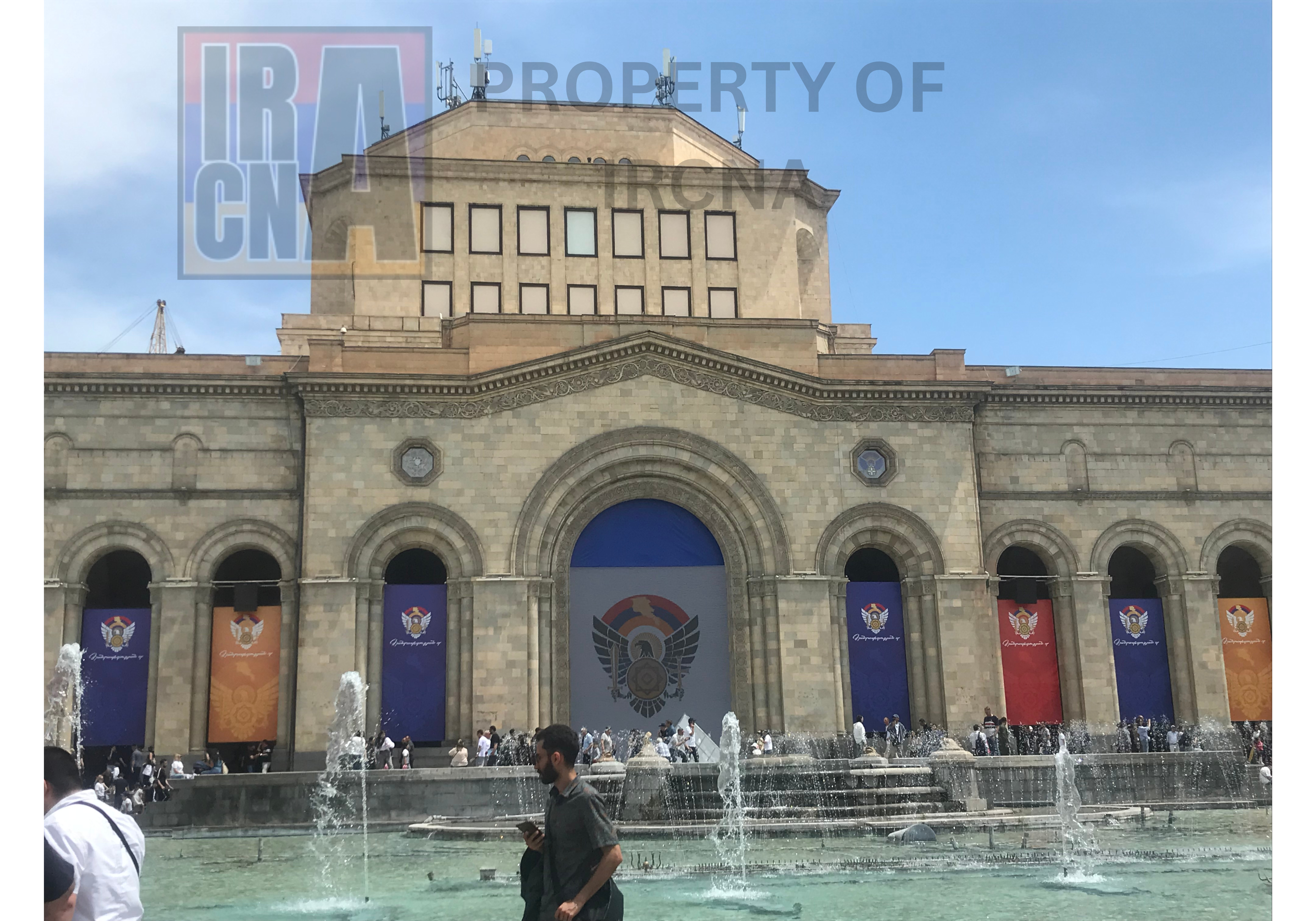 LOCAL REACTION TO ARMENIA'S REPUBLIC DAY